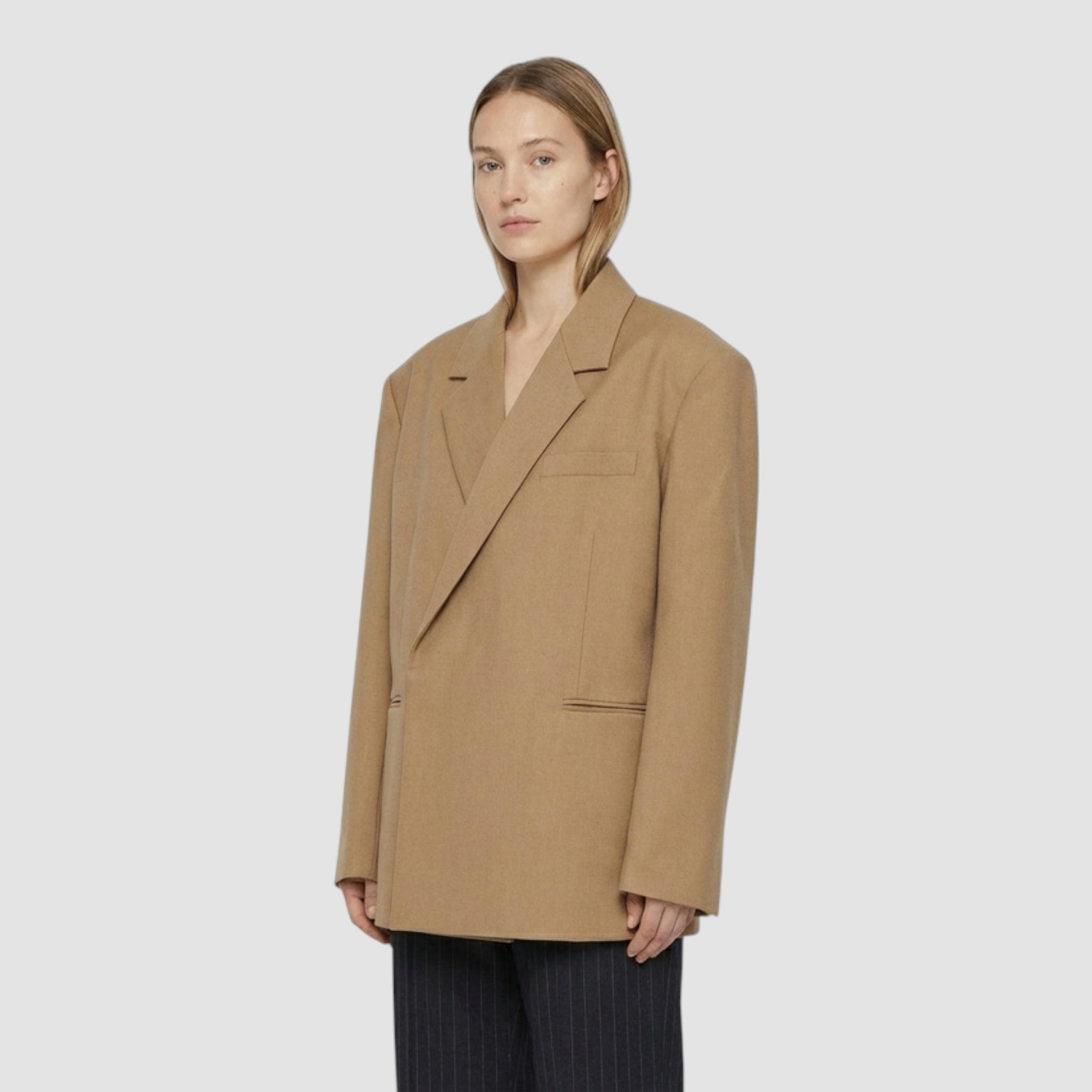 Blazer femme structuré à un bouton coupe élégante